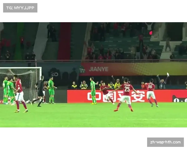 多特蒙德中场拜尔接吉拉西助攻扩大比分至2-0